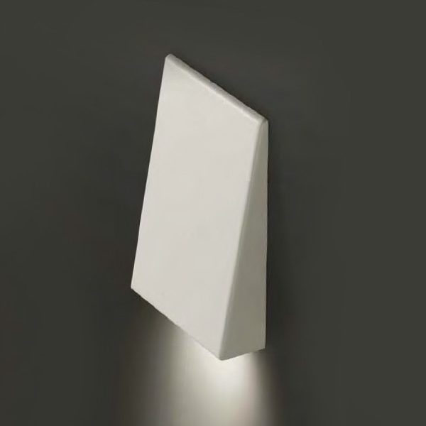 c38226318d8a93a1bfa8de45745df17d 600x600 - Настенный светильник QUADRAT D2050