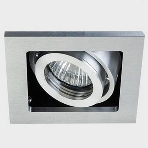 e445395342367aa777872b45abed74f7 600x600 - Точечный светильник Il107 107311 alu
